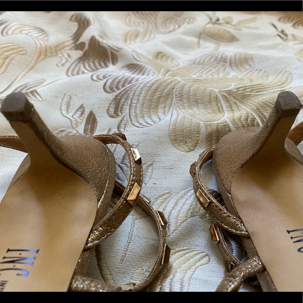 Inc Conceptions Kitten Heel Pointed Toe - image 4